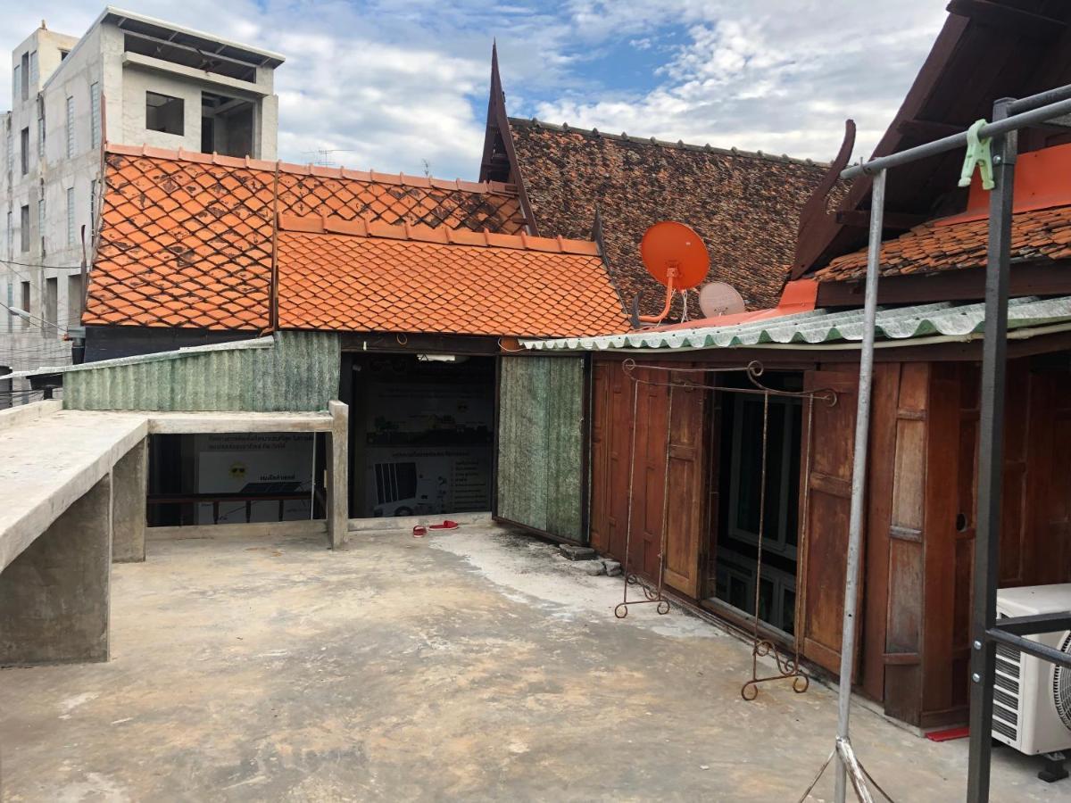 Solarcell Walking Street Homestay - โซล่าเซลล์ถนนคนเดินโฮมสเตย์ Ban Nong Nam Khan Exterior photo